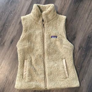 Patagonia women’s vest large soft